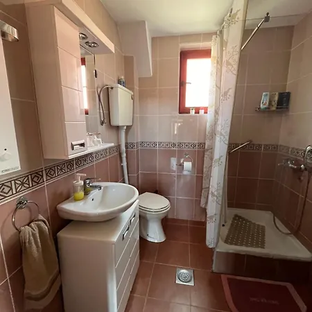 Holiday home Tarska - Vera